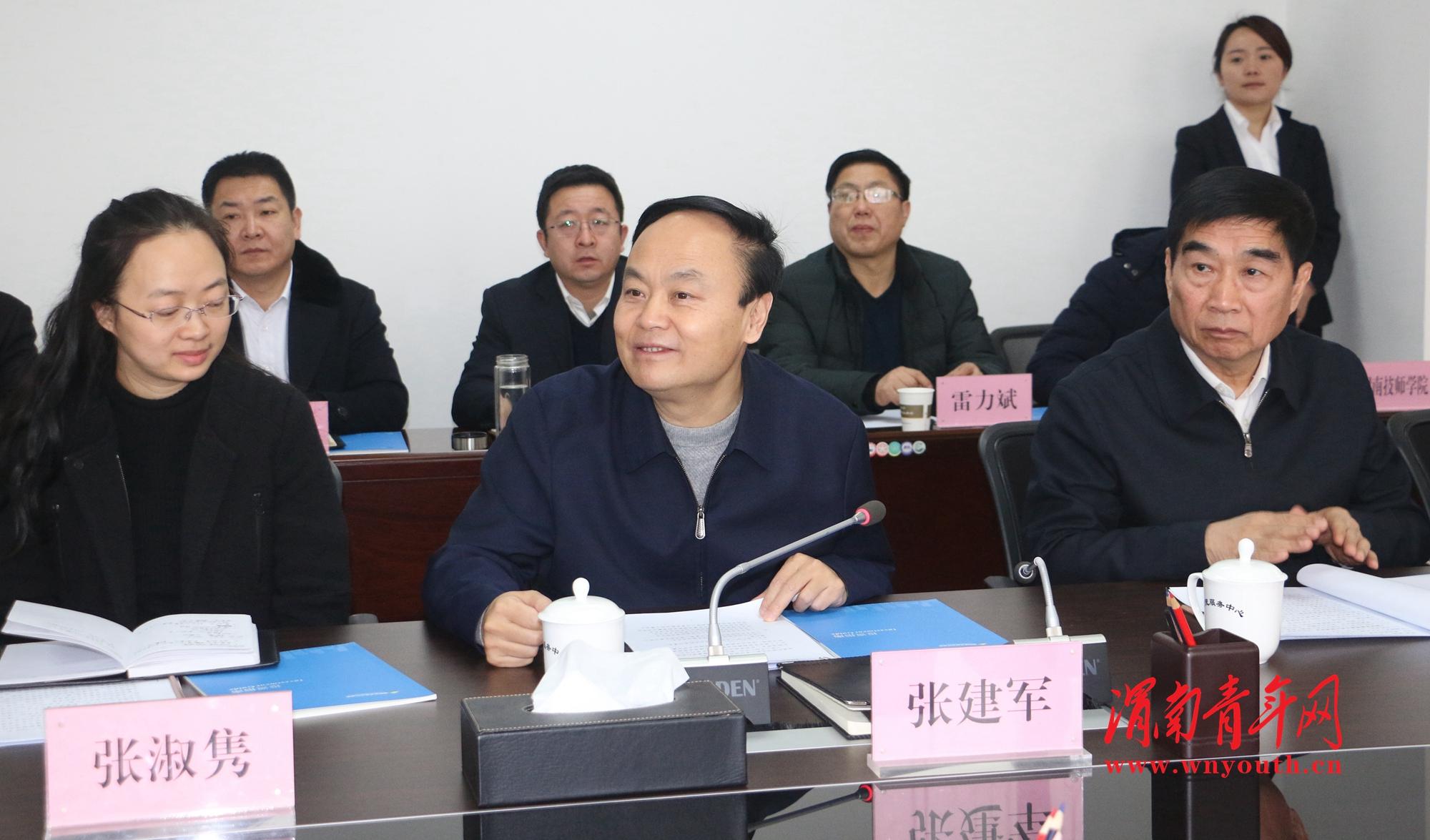 申華控股行情,前沿科技，申華控股行情引領(lǐng)未來