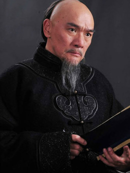 于成龍演員表，友情、家庭與陪伴的溫馨故事展現(xiàn)