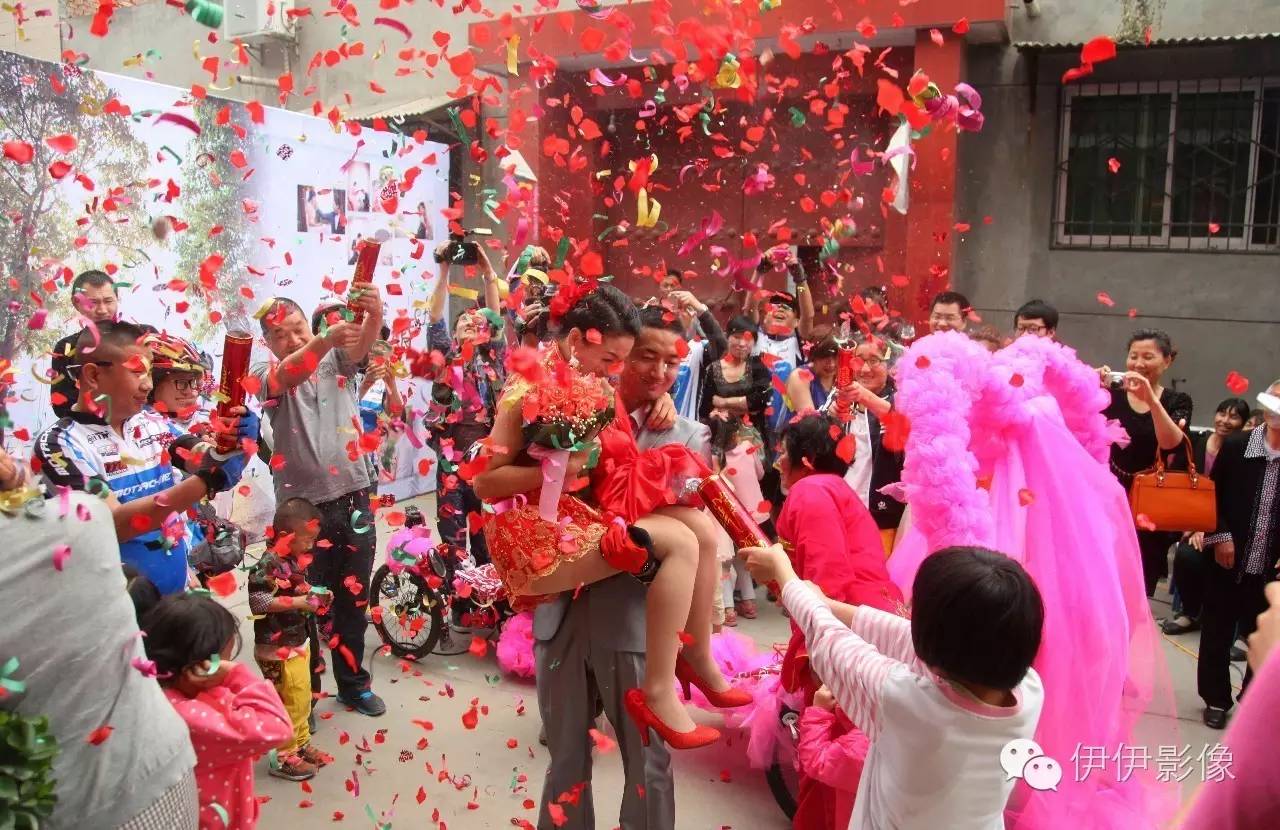 陜西渭南夢幻婚禮體驗，科技與傳統(tǒng)的完美融合最新結(jié)婚視頻重磅推出