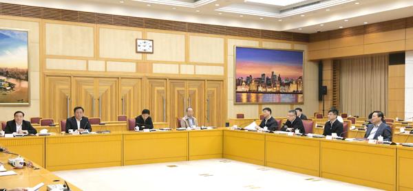 肺炎最新實(shí)情深度解析，觀點(diǎn)論述與最新進(jìn)展