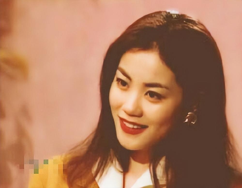 鼻子好看的男明星與高科技產(chǎn)品的完美融合，探索最新功能與極致體驗體驗