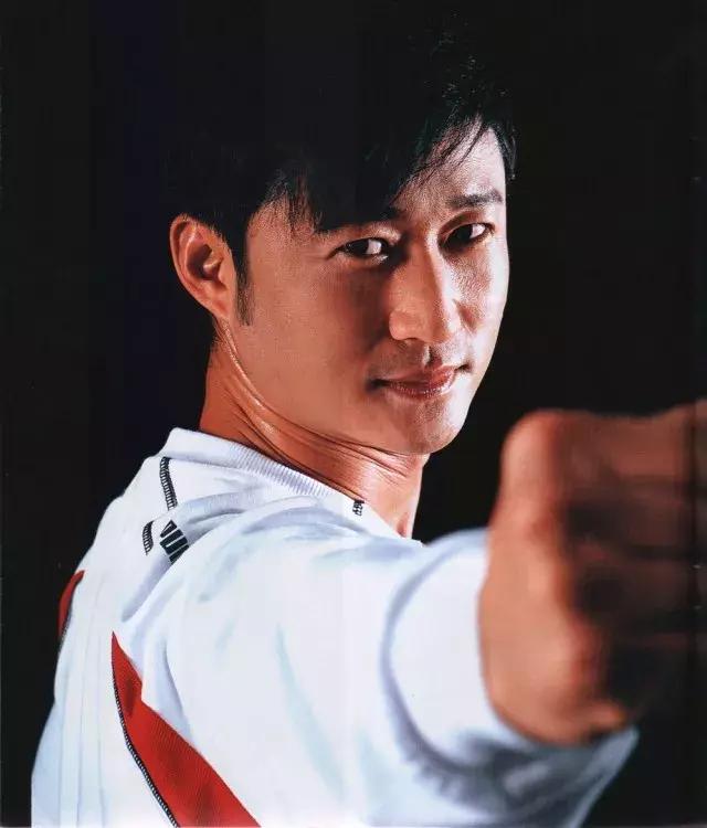 拳武王最新視頻，科技之巔，體驗(yàn)未來(lái)之力的震撼戰(zhàn)斗！