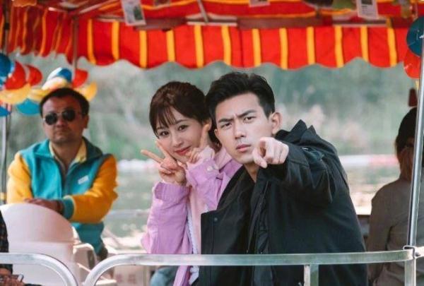 最新情侶互動，愛的日常小事的溫馨時刻