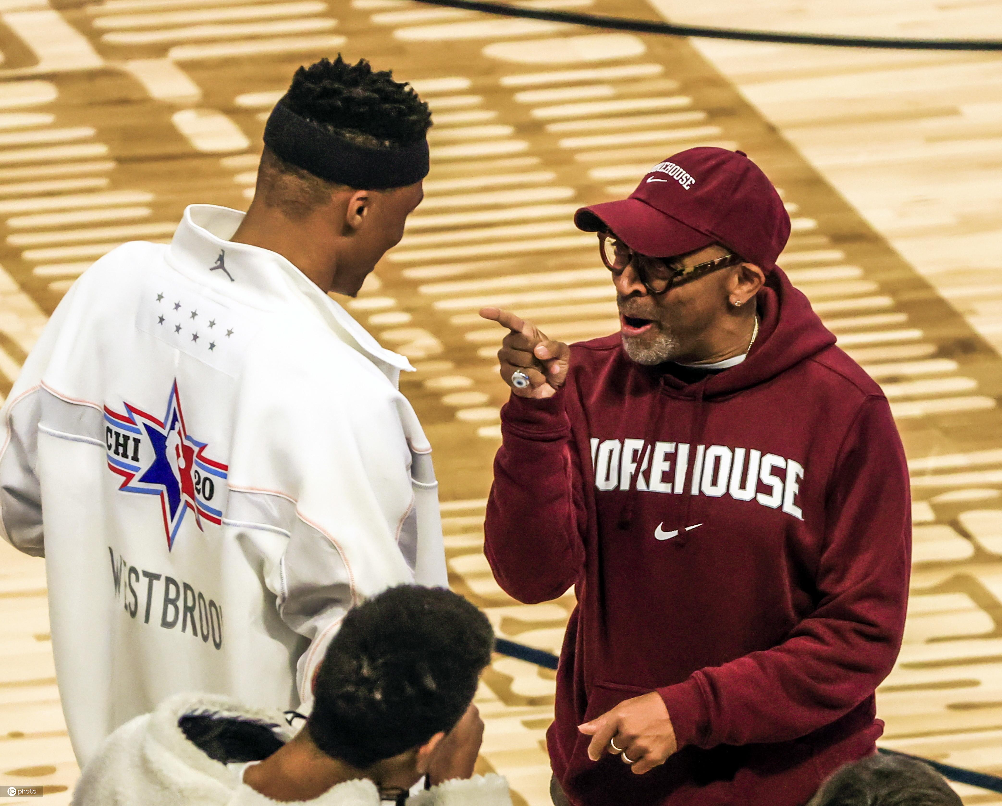 明星李，星光璀璨，引領(lǐng)時(shí)代潮流的潮流偶像