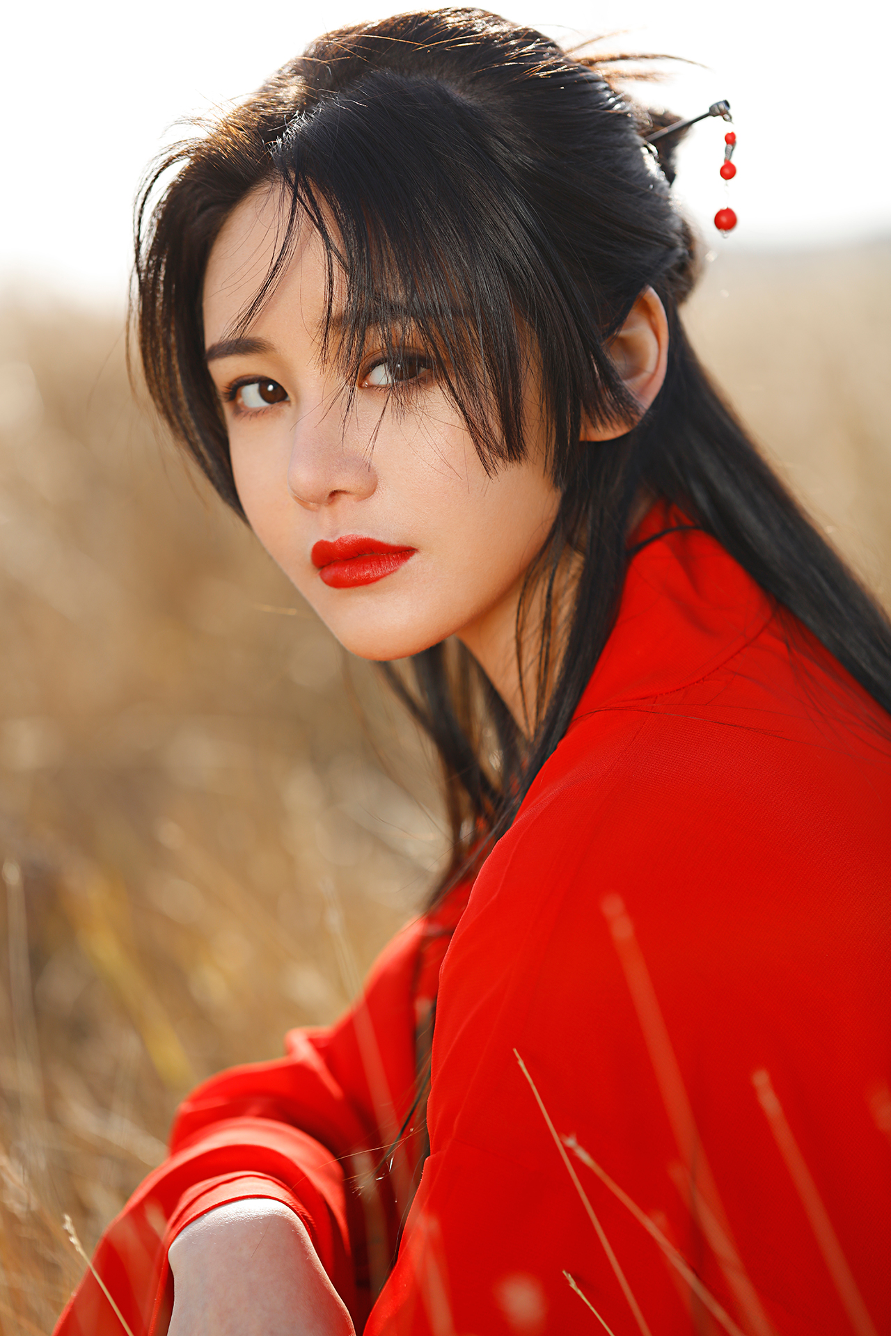 大三女神李喵喵風(fēng)采重現(xiàn)，引領(lǐng)高科技產(chǎn)品新紀(jì)元風(fēng)潮