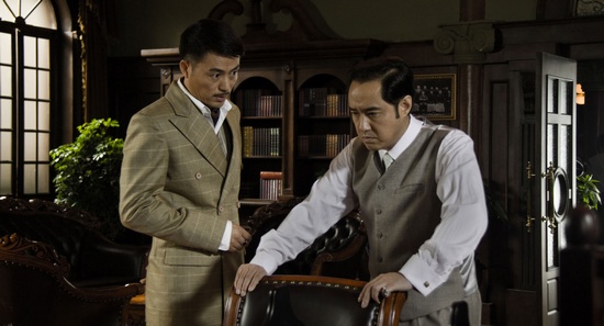 向東是大海演員陣容揭秘，日常趣事與深厚友情的溫馨故事