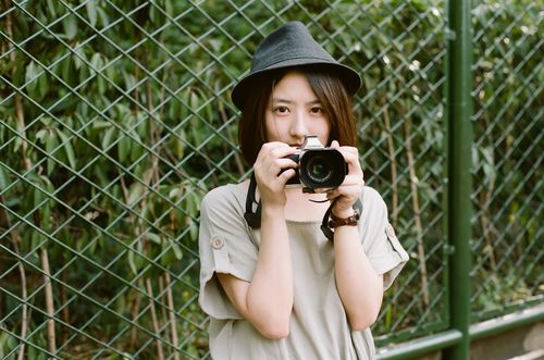 傷感簽名2013最新版，小巷獨(dú)特風(fēng)情觸動(dòng)心靈