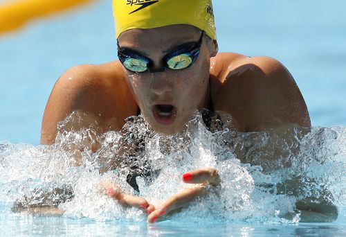 混合泳比賽的全新競(jìng)技魅力，體驗(yàn)全新競(jìng)技之旅