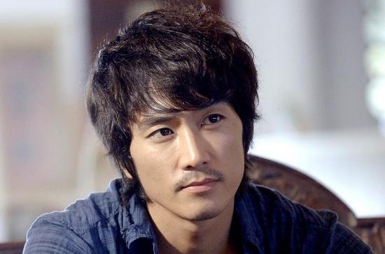 韓國男演員作品與演技介紹，遠離色情內(nèi)容，關(guān)注健康娛樂資訊