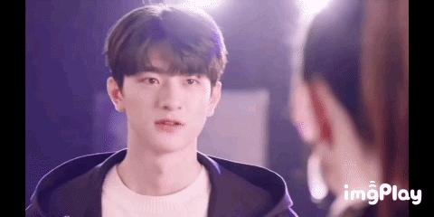 夢見與明星相遇，探尋夢境中的星光之旅