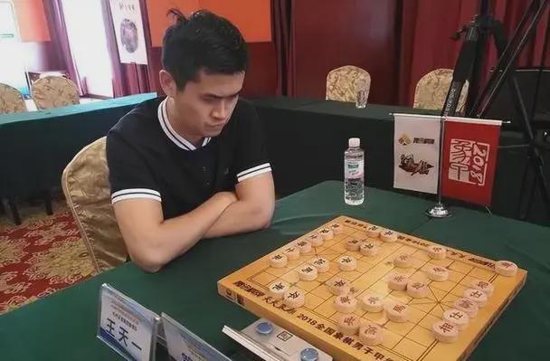 廈門(mén)象棋比賽,廈門(mén)象棋比賽，棋盤(pán)上的一場(chǎng)人生勵(lì)志之旅