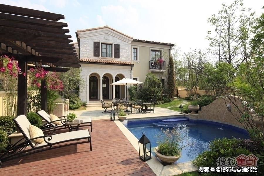 杭州別墅價(jià)格，學(xué)習(xí)、變化中的豪宅之旅成就夢(mèng)想