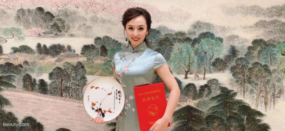 張燕演員，星光熠熠，演技非凡