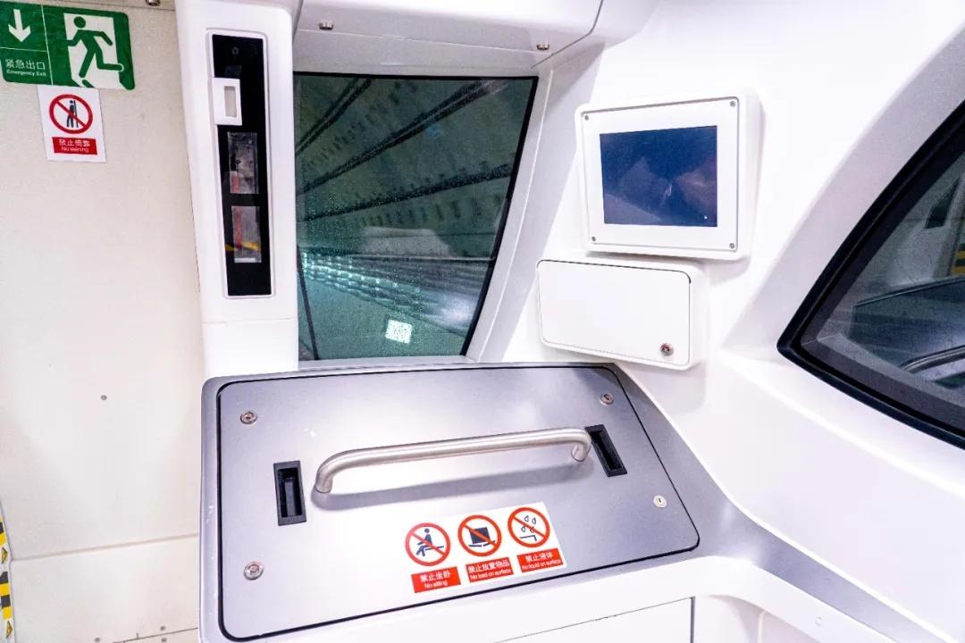 上海15號(hào)線地鐵駛向未來(lái)的勵(lì)志之旅最新動(dòng)態(tài)更新。