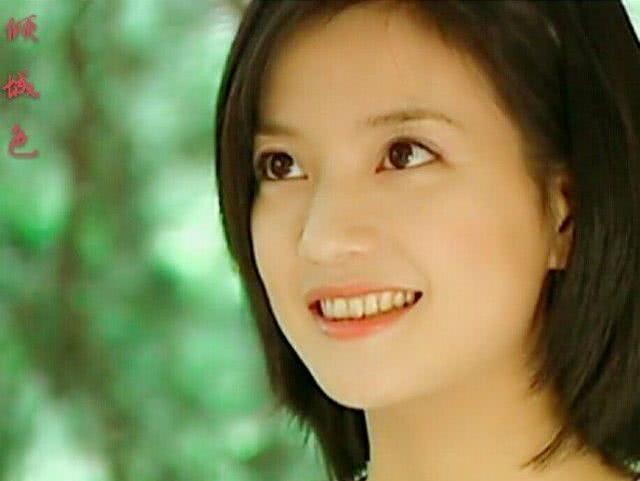 依萍最新風(fēng)采閃耀登場(chǎng)?