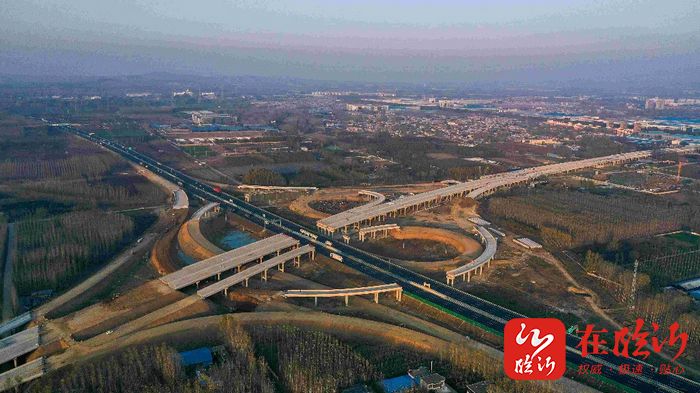 沂蒙高速最新動(dòng)態(tài)，進(jìn)展、挑戰(zhàn)與探討