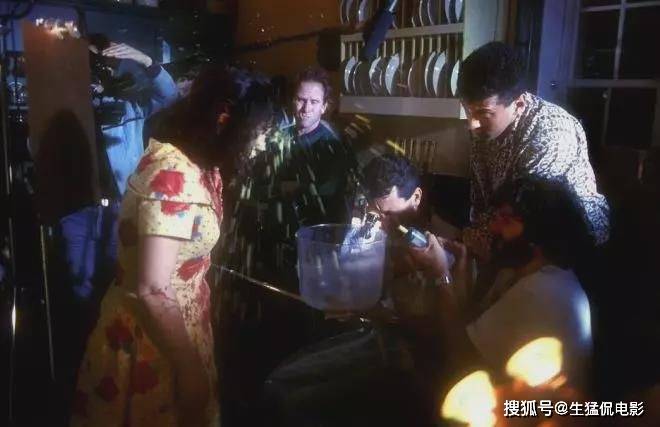 電影之夜，友情與回憶的碰撞，慎入十大特別黃的電影推薦（涉及敏感內(nèi)容）