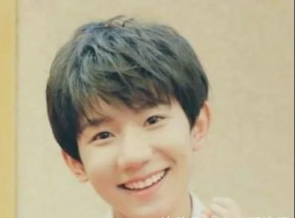 公眾眼中的笑臉明星，微笑魅力閃耀星辰