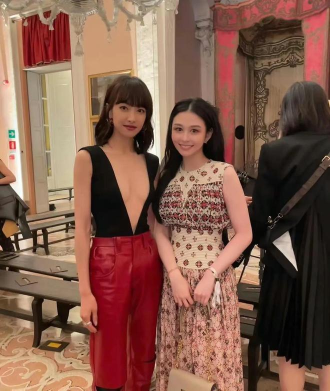 女明星內(nèi)褲照的秘密，小巷深處的時(shí)尚寶藏探索