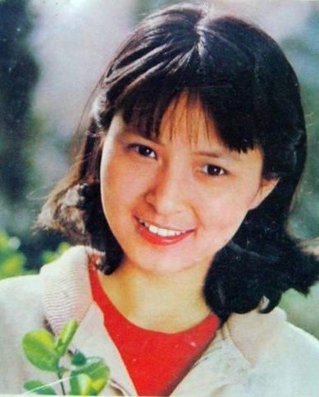 電影明星圖片與大自然美景的雙重探索，一場視覺盛宴的旅行體驗(yàn)