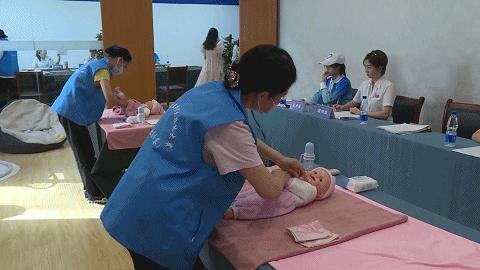 母乳比賽現(xiàn)象，值得反思的社會(huì)議題