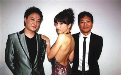 陳明道最新，小巷中的美食秘密