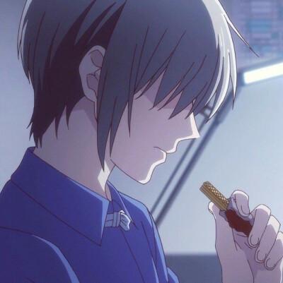 動漫男側臉圖片，領略未來科技，體驗生活新風尚