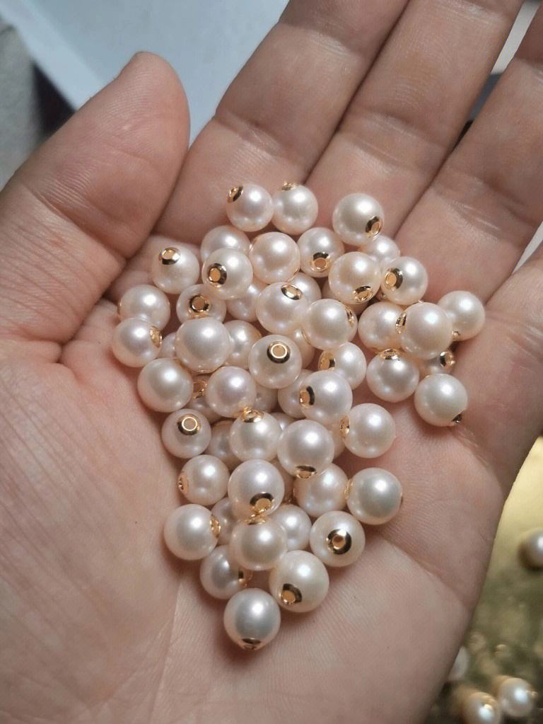 珍珠價格揭秘，多種因素決定其價值