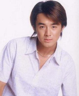 新疆籍男演員，草原到熒屏的自信蛻變與成就