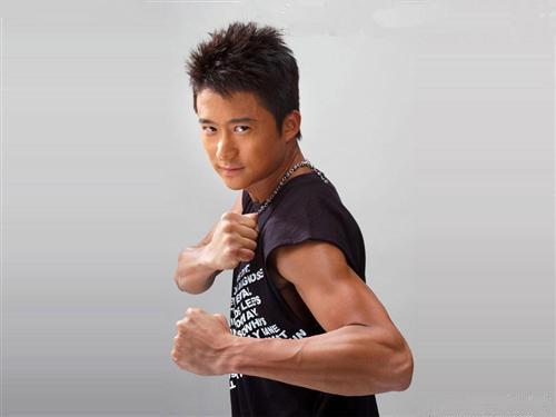 武術(shù)冠軍演員的成長之路，學習并精通武術(shù)技能的秘訣