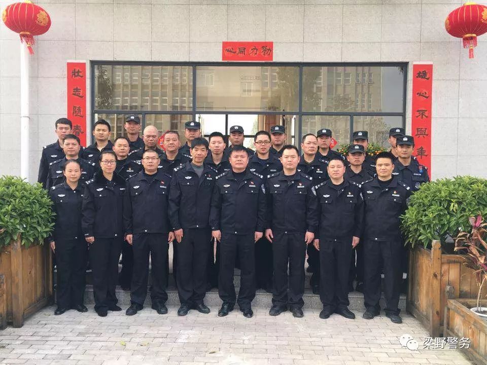 昨日新聞速遞，探尋自信與成就感的魔法鑰匙，在變化世界中前行