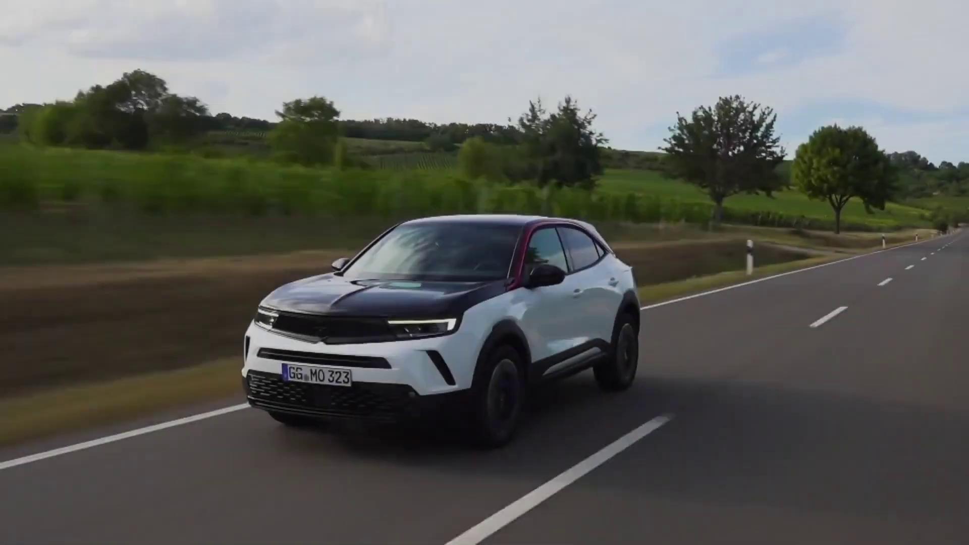 最新潮流小汽車(chē)視頻，領(lǐng)略駕駛樂(lè)趣與最新潮流趨勢(shì)！