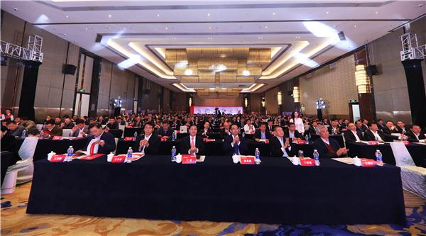 亢志剛最新動態(tài)，探索前沿領(lǐng)域的領(lǐng)先者