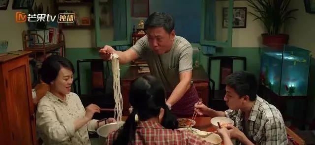 青春期日記最新章節(jié)，小巷中的秘密小店