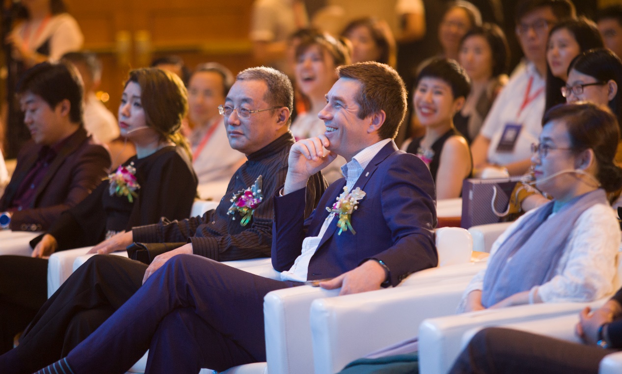 中硅融德新動態(tài)，變化中的學習之旅，自信與成就感的源泉