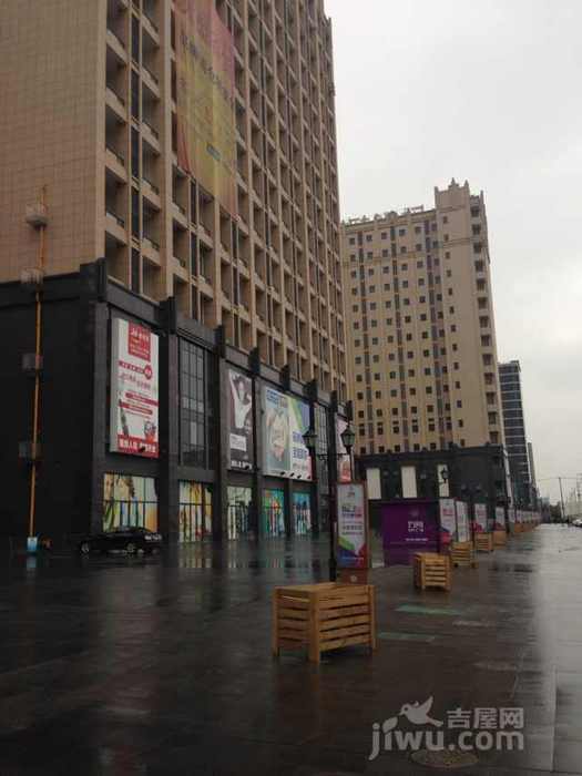 富平時(shí)代廣場(chǎng)最新動(dòng)態(tài)，變化中的力量與學(xué)習(xí)帶來(lái)的自信與成就感