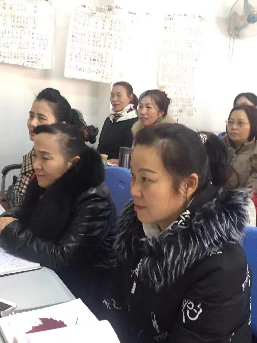 朗讀者最新主題揭曉，學(xué)習(xí)變革，自信成就夢(mèng)想之路