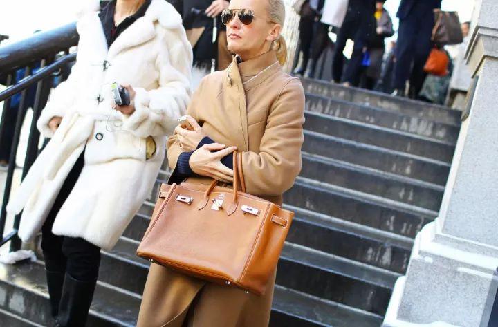 最新款手提包圖片大全，時尚手袋的溫情與陪伴