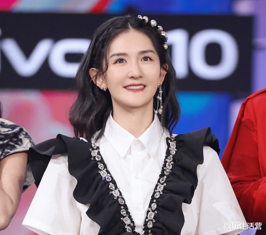 最新快樂大本營，謝娜的動態(tài)與表現(xiàn)