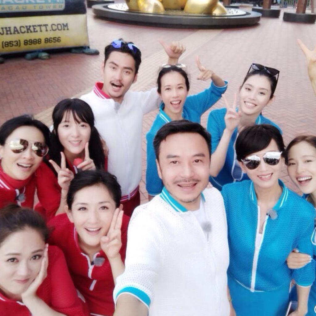 最新一期我們來了插曲中的溫馨日?；仡? width=