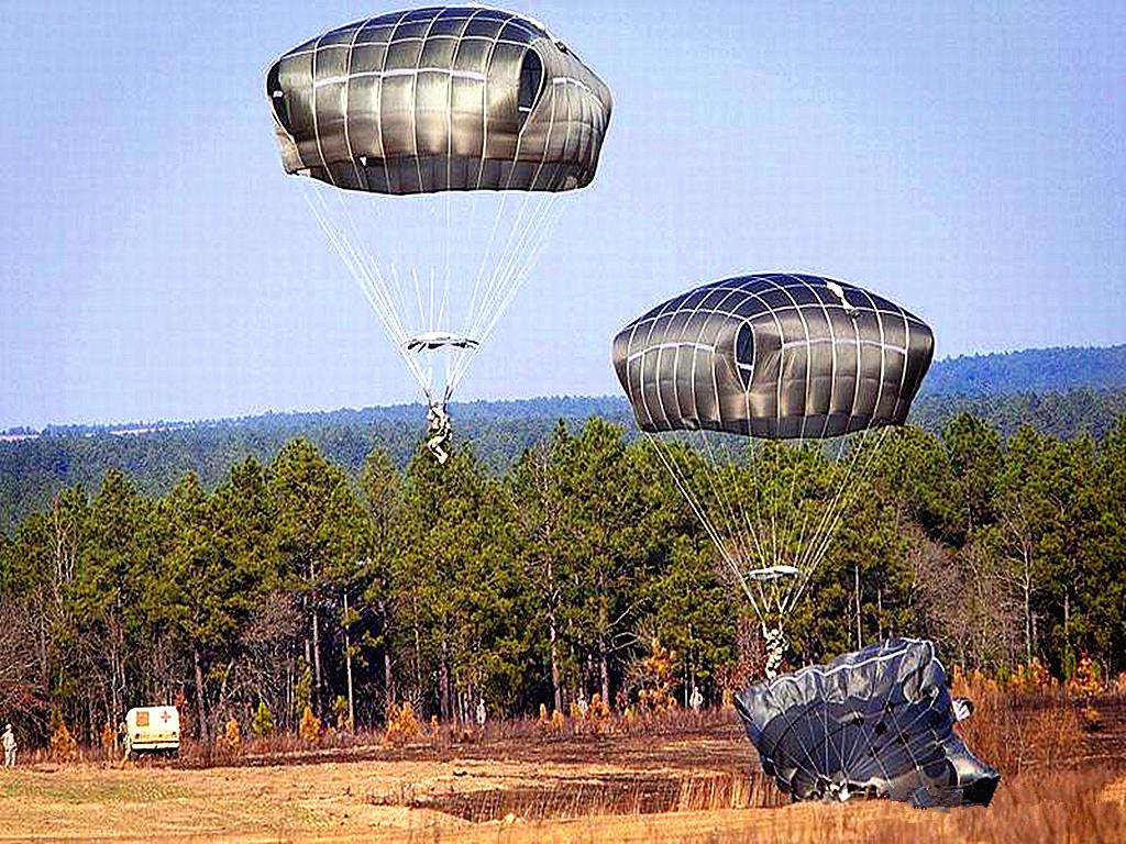 中國(guó)空降兵最新裝備揭秘，尖端裝備展示戰(zhàn)斗力?